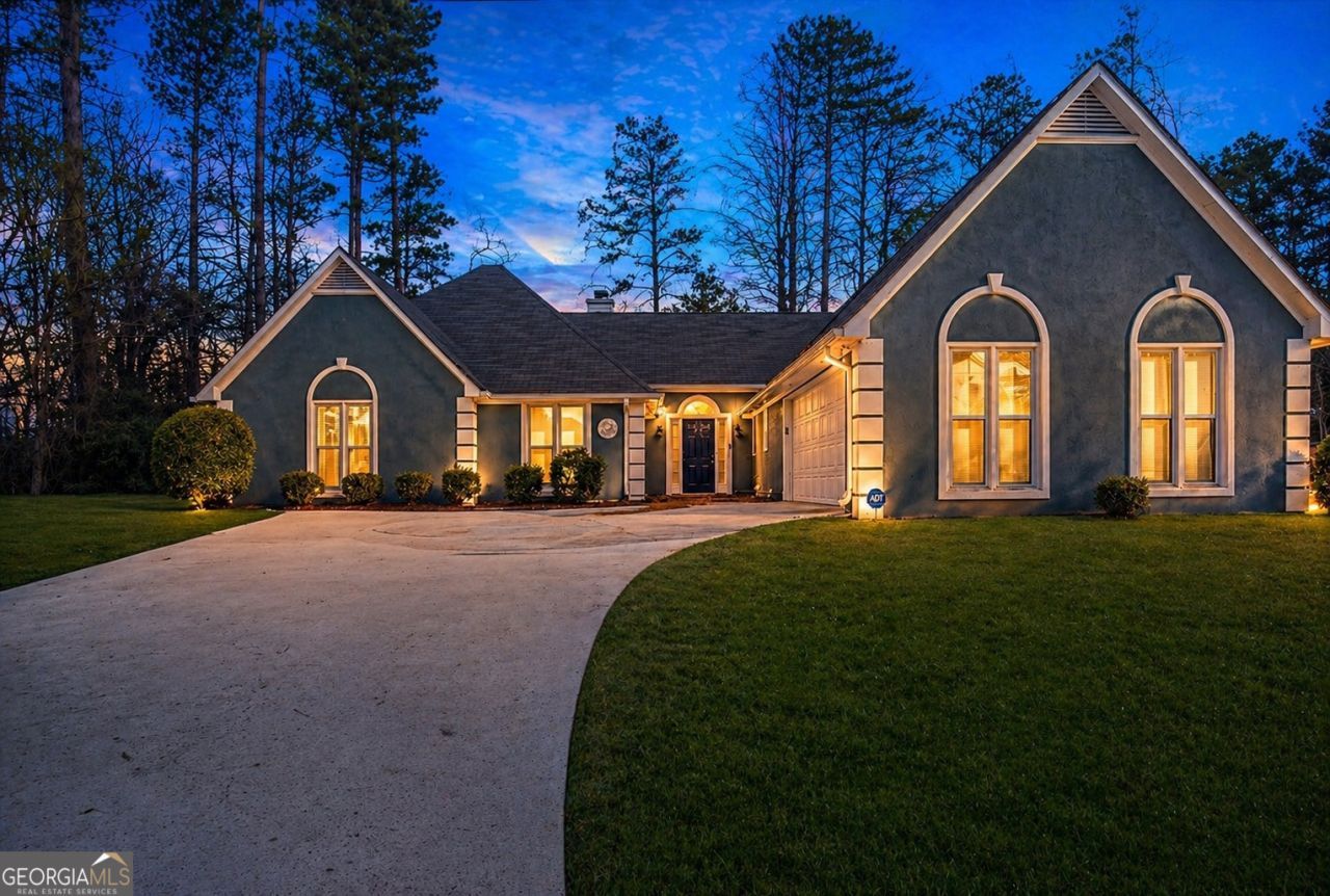 752 Stone Breeze Lane, Stone Mountain, GA 30087 Main Photo