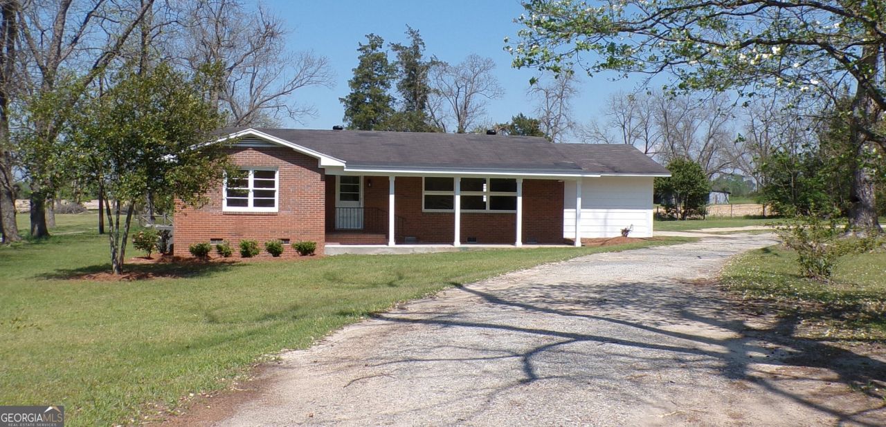 1009 E Union Street, Vienna, GA 31092 Main Photo