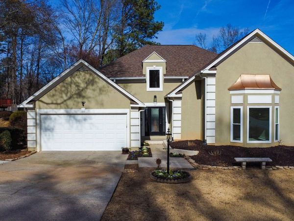 301 Oak Terrace, Alpharetta, GA 30009