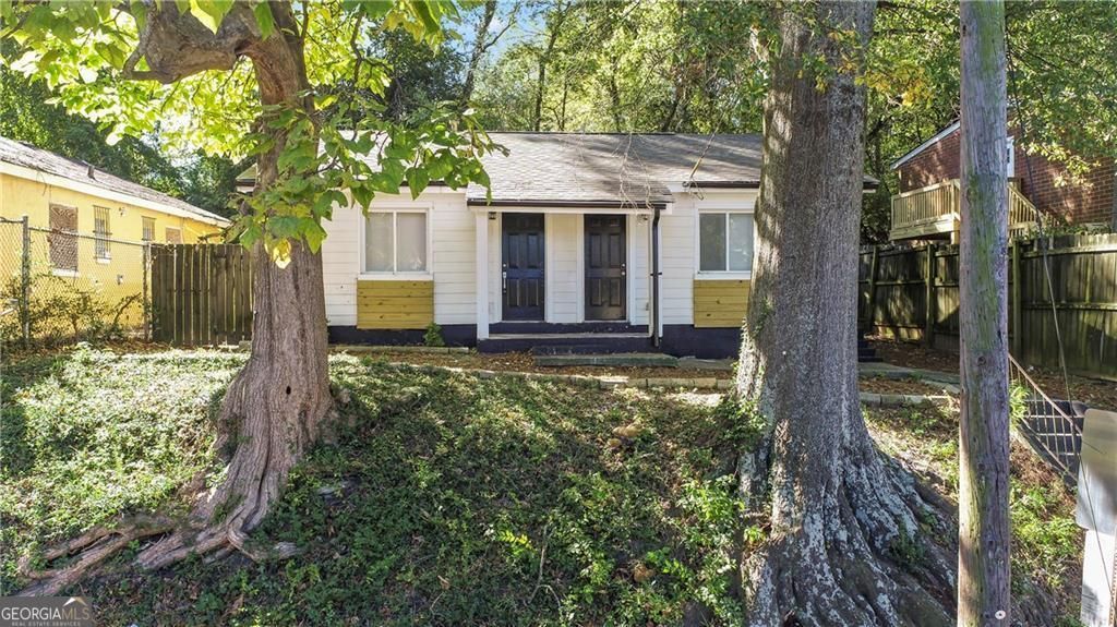 662 Cameron M Alexander Boulevard Nw, Atlanta, GA 30318 Main Photo