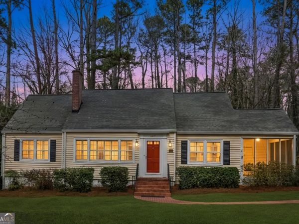 2215 Lyle Avenue, Atlanta, GA 30337