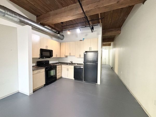 88 Gerrish Ave, Unit 112, Chelsea, MA 02150