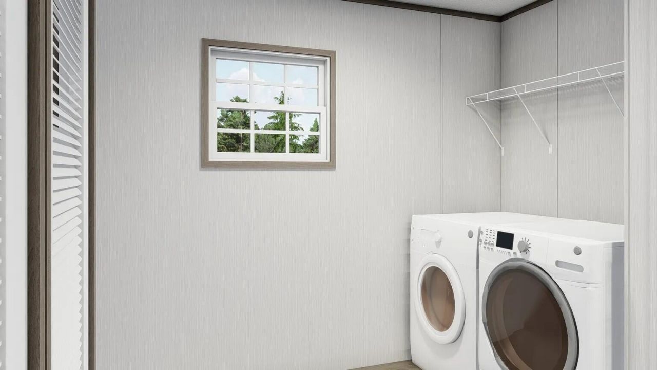 288 Tiger Lily Lane Photo 11