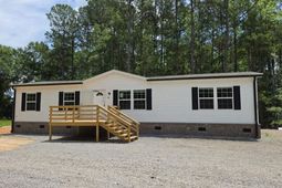288 Tiger Lily Lane photo 4