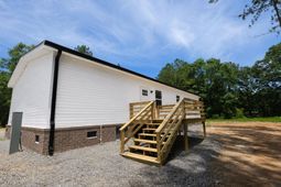 288 Tiger Lily Lane photo 4