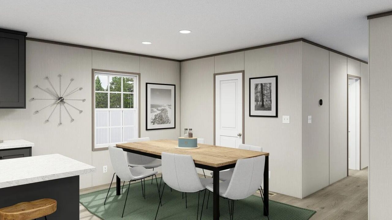 288 Tiger Lily Lane Photo 5