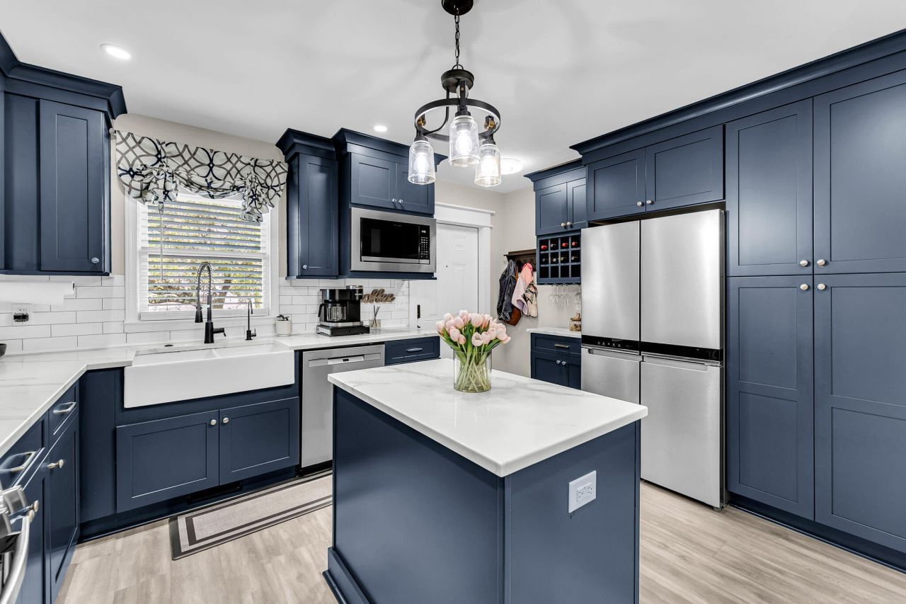 9 1/2 Halsey Street Photo 21