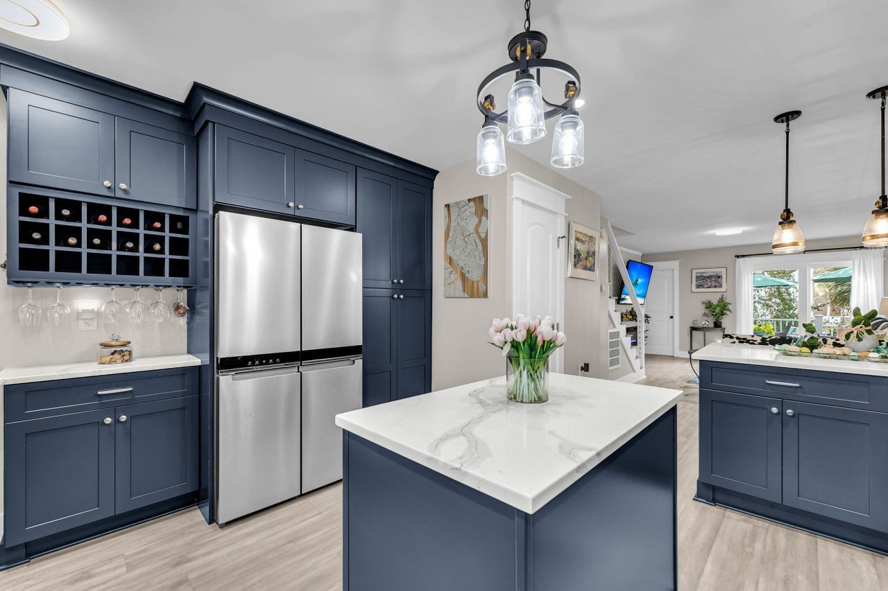 9 1/2 Halsey Street Photo 25