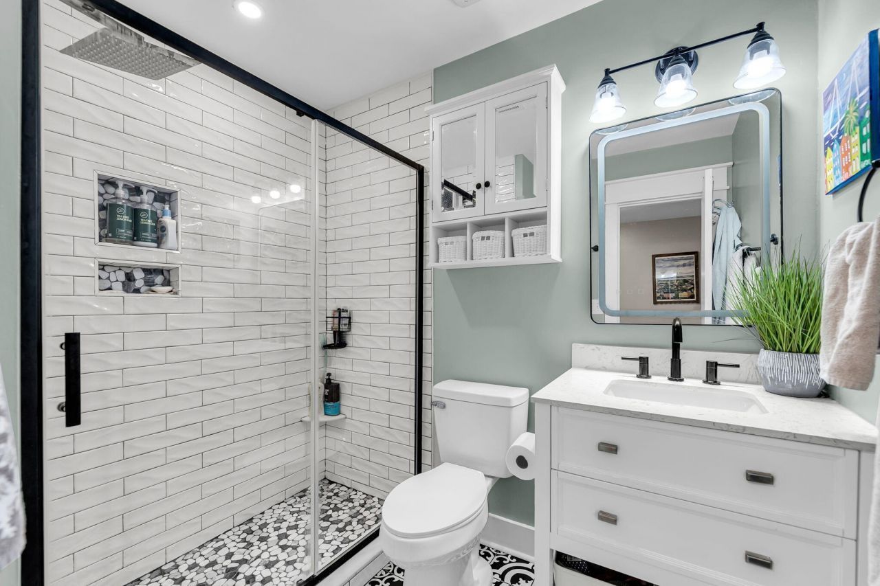 9 1/2 Halsey Street Photo 27