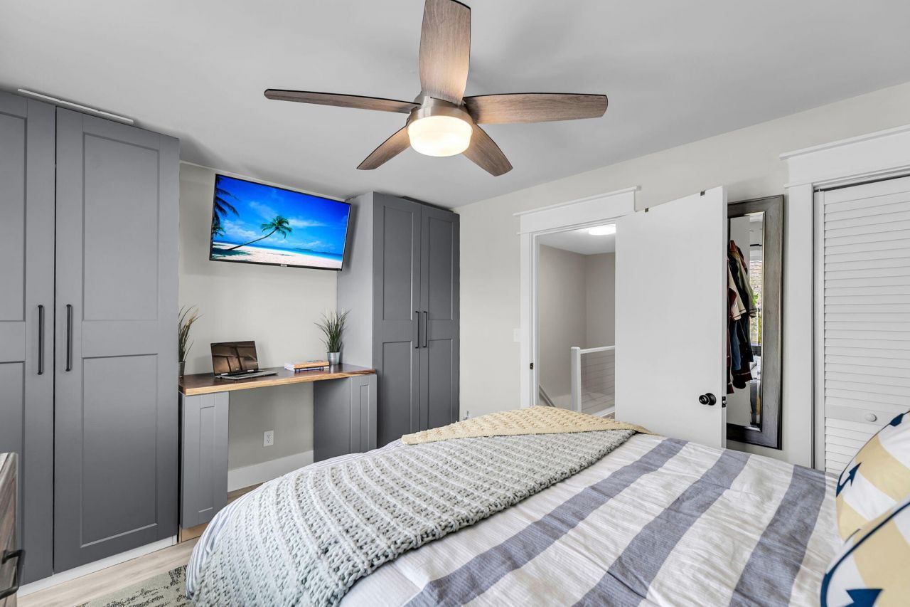 9 1/2 Halsey Street Photo 29