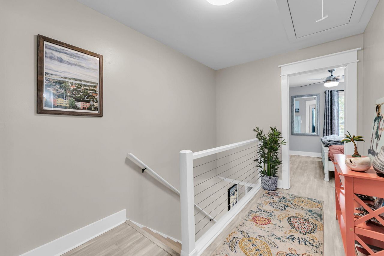 9 1/2 Halsey Street Photo 30