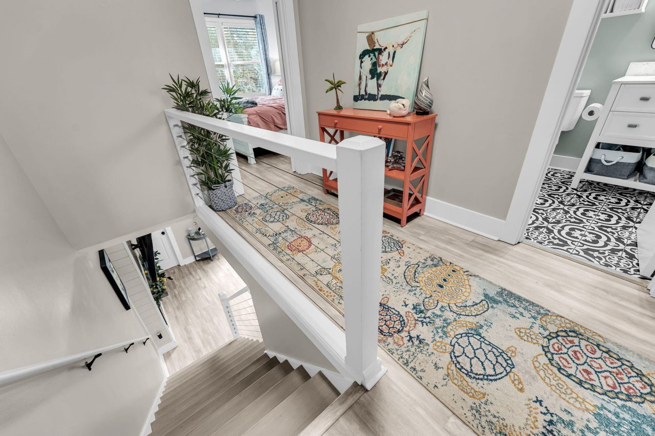 9 1/2 Halsey Street Photo 34