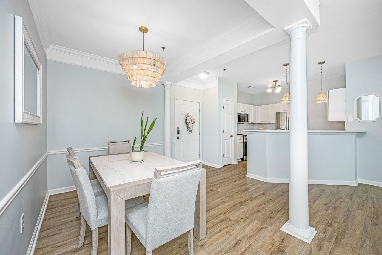 1626 Telfair Way Photo 5