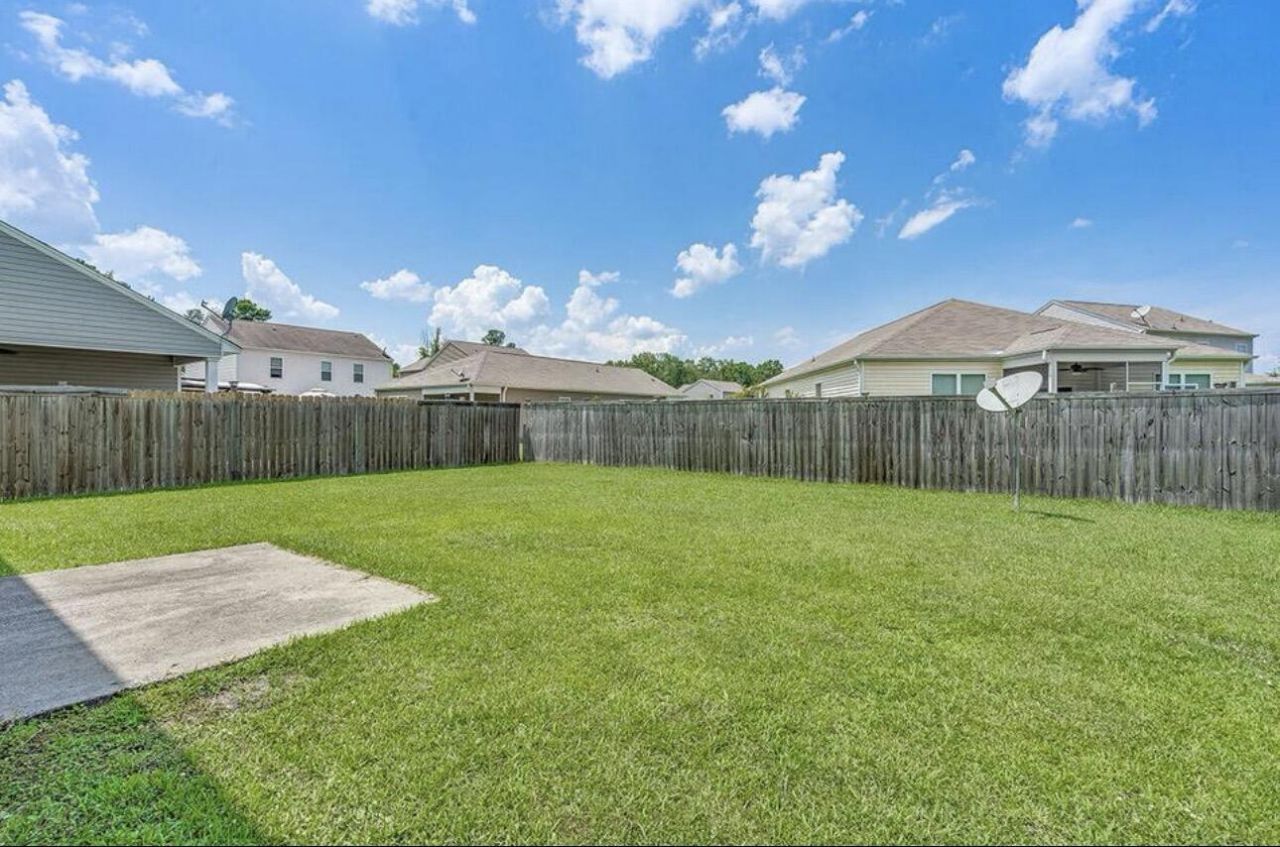 406 Stoney Field Drive Photo 10