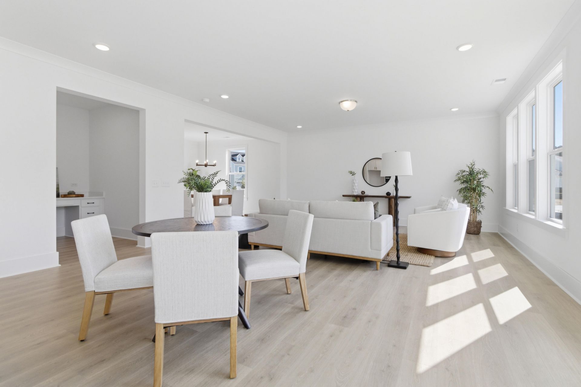 1030 House Finch Avenue Photo 19