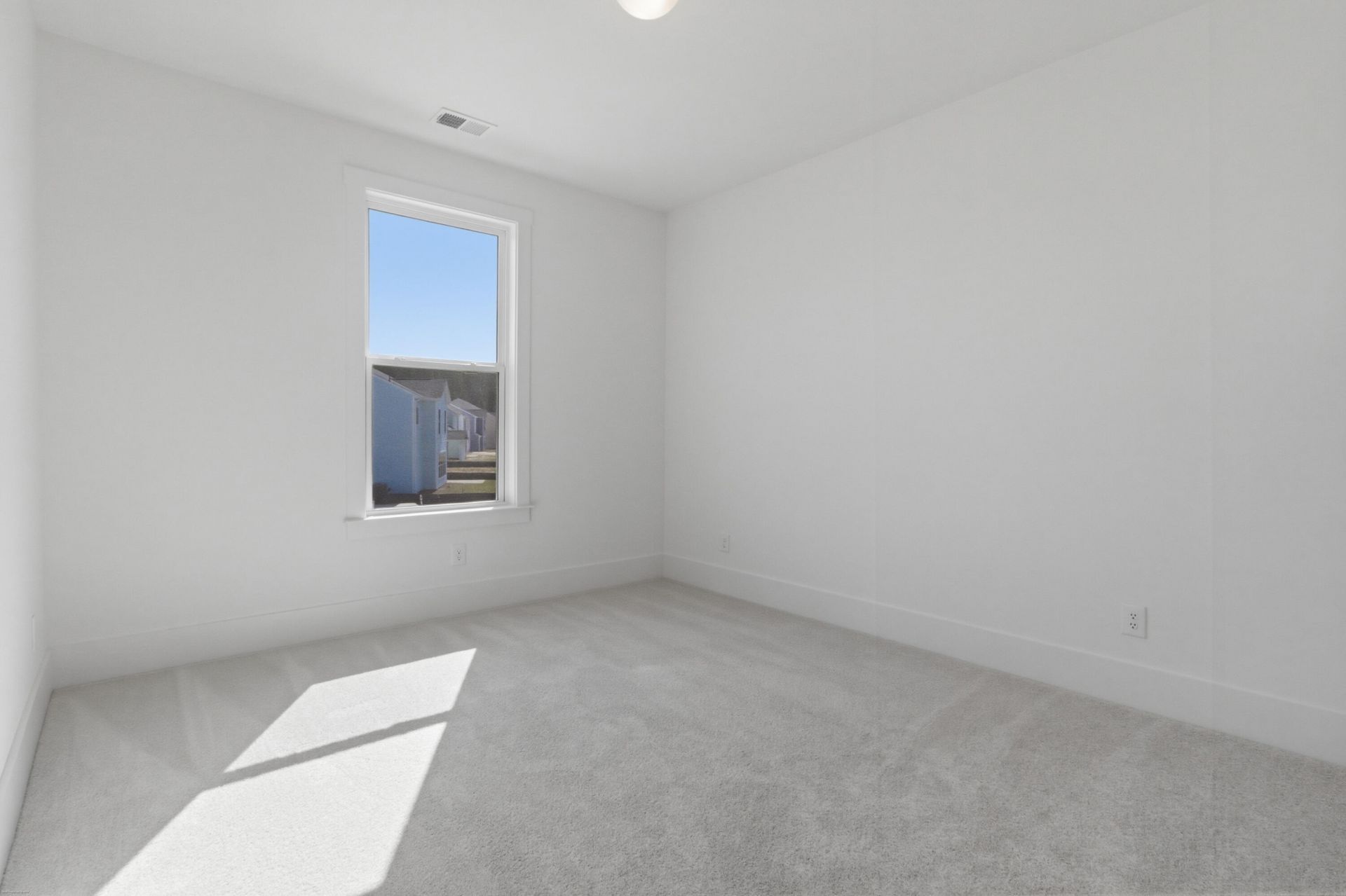 1030 House Finch Avenue Photo 34