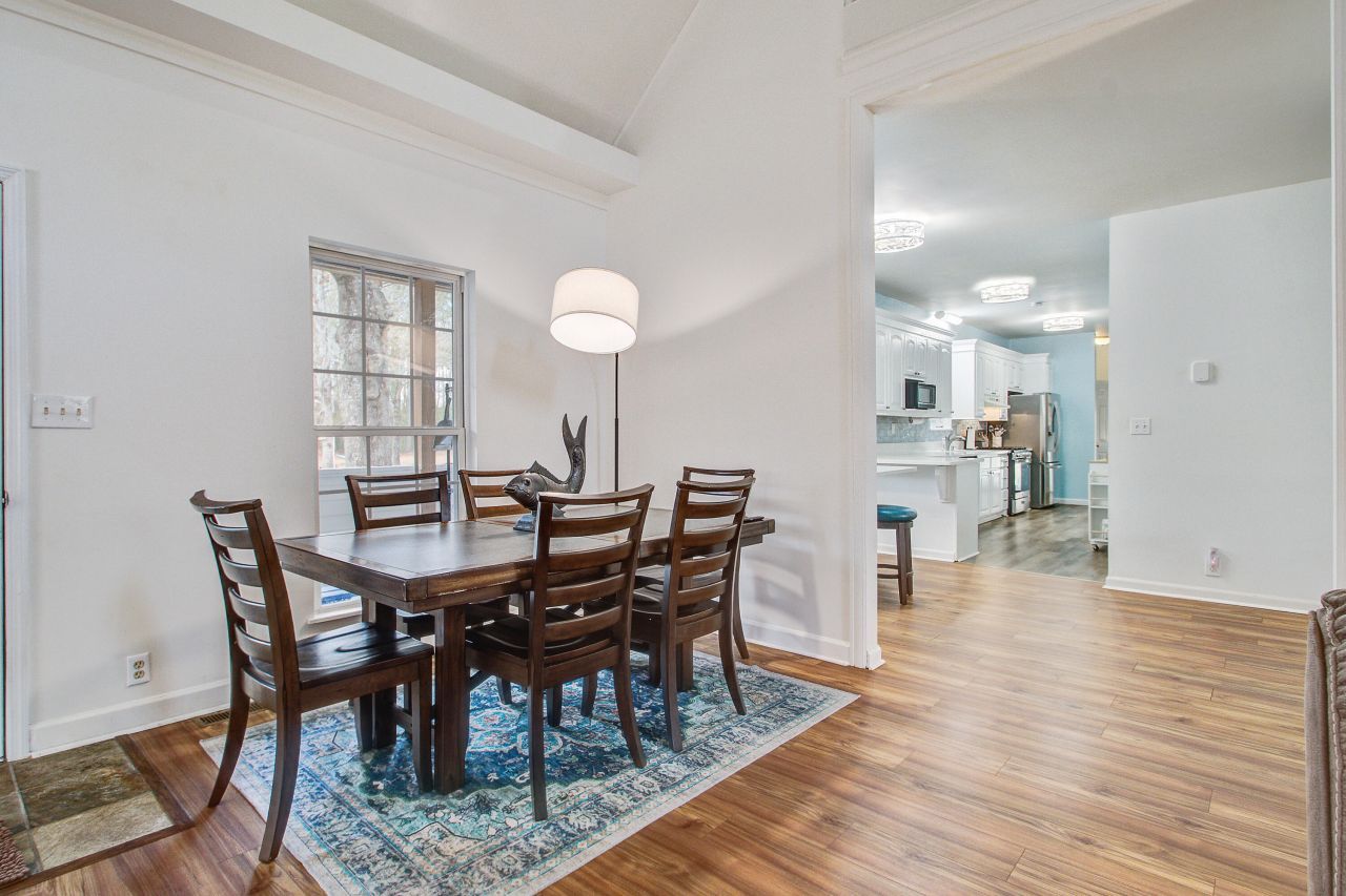 1214 Dehayville Drive Photo 10