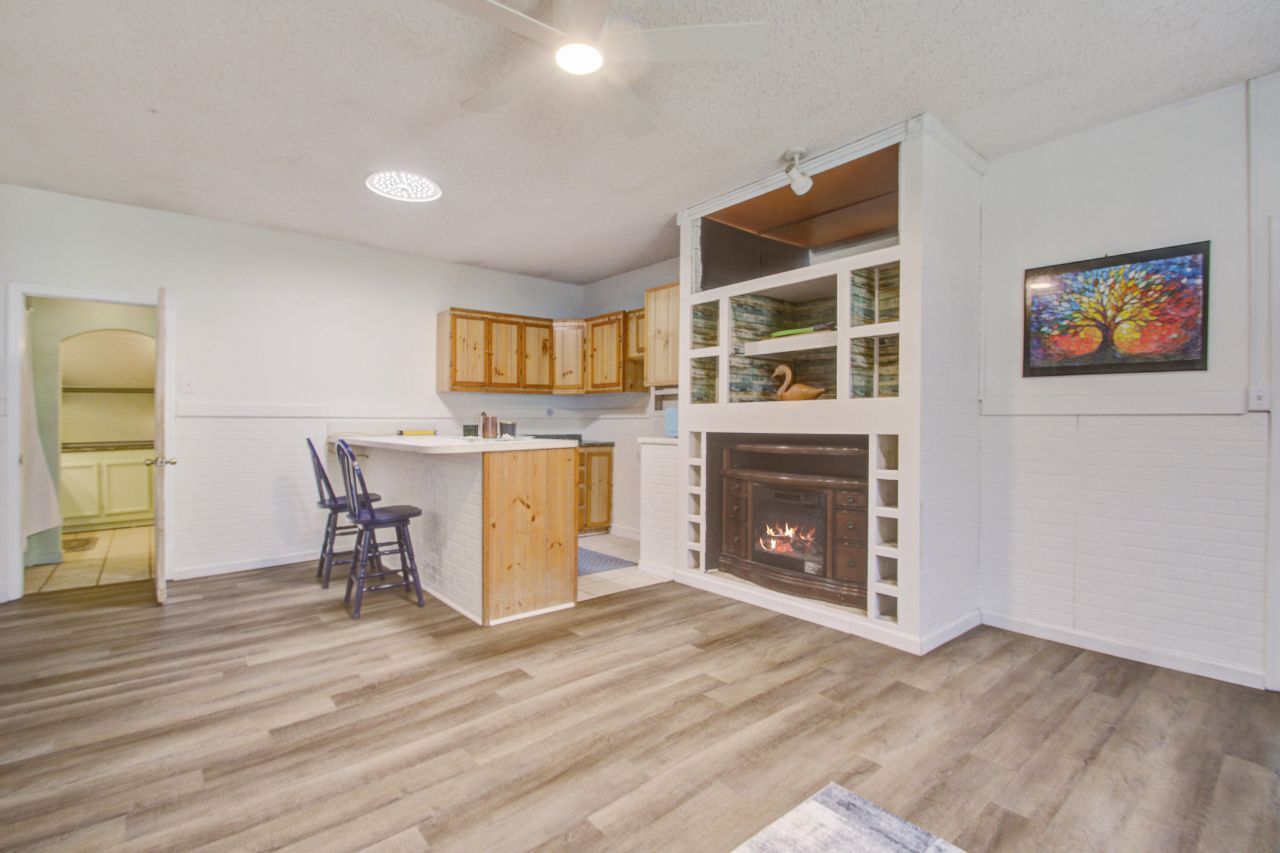 1214 Dehayville Drive Photo 34