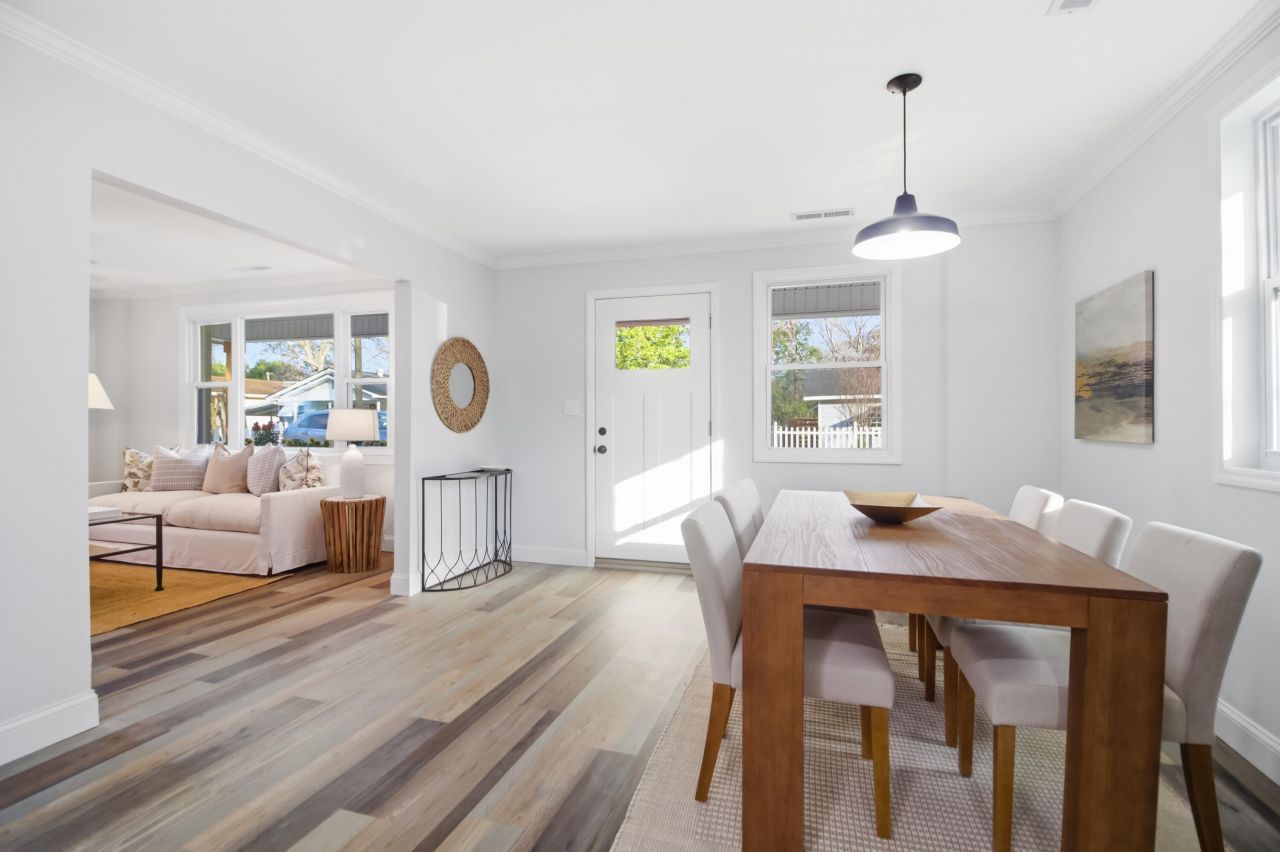 921 Hillsboro Drive Photo 10