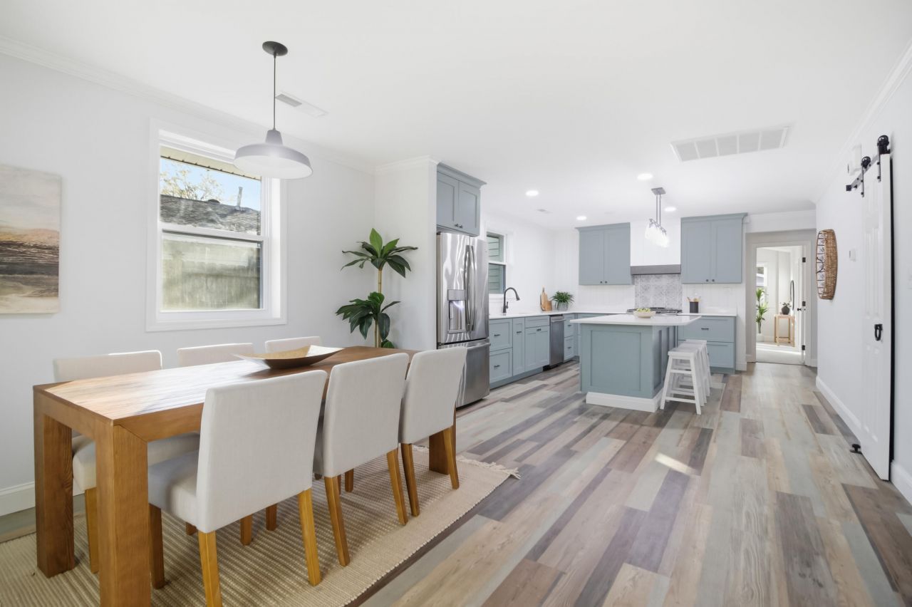 921 Hillsboro Drive Photo 12