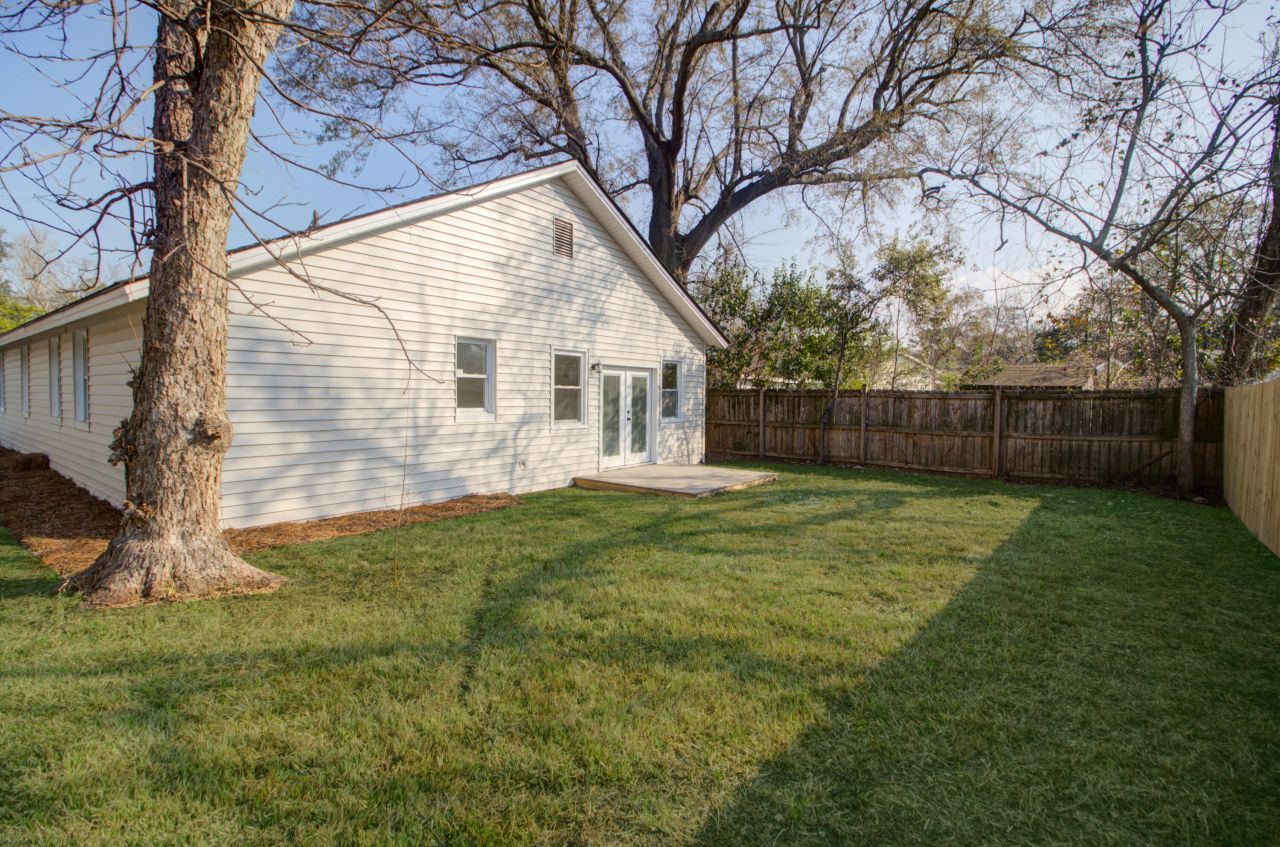 921 Hillsboro Drive Photo 36