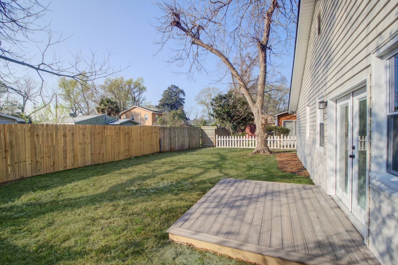 921 Hillsboro Drive Photo 38