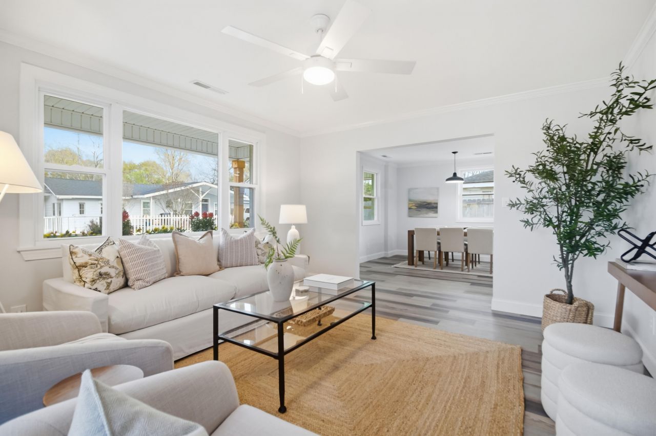 921 Hillsboro Drive Photo 7