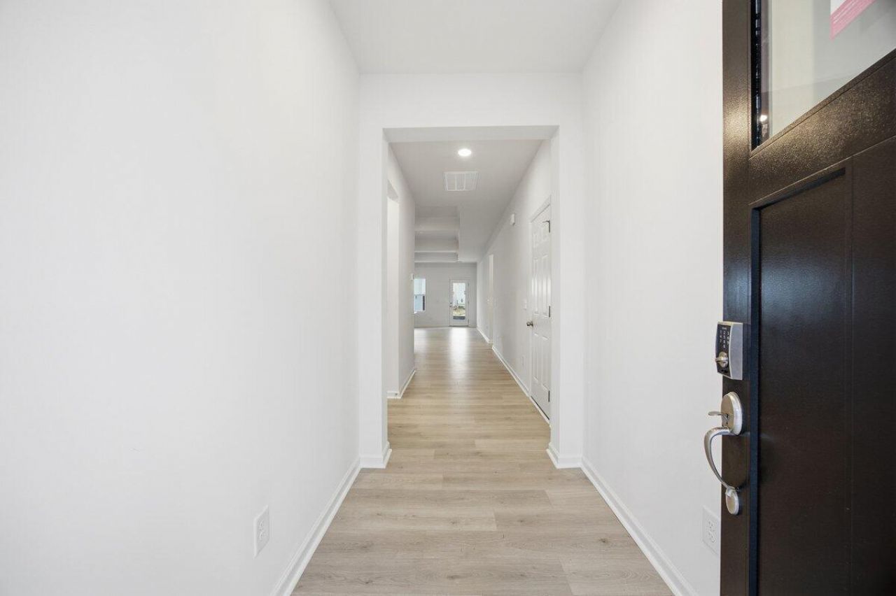 1017 Mourning Warbler Way Photo 2