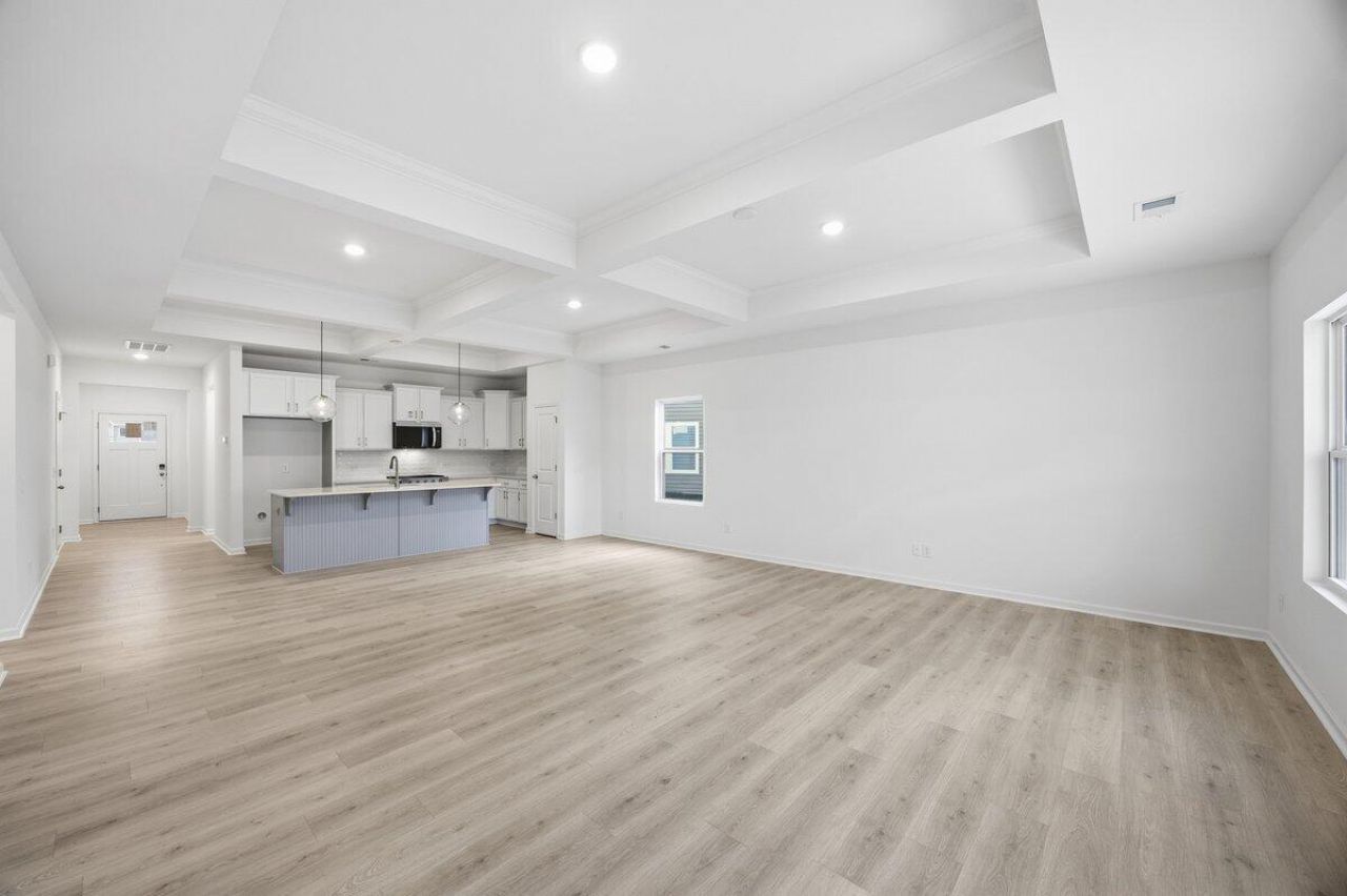 1017 Mourning Warbler Way Photo 7