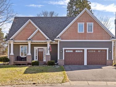 9265 Cortland Alcove, Woodbury, MN 55125