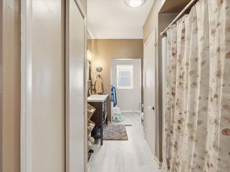 107 E Lamartine Street, Mount Vernon, OH 43050 Photo 10