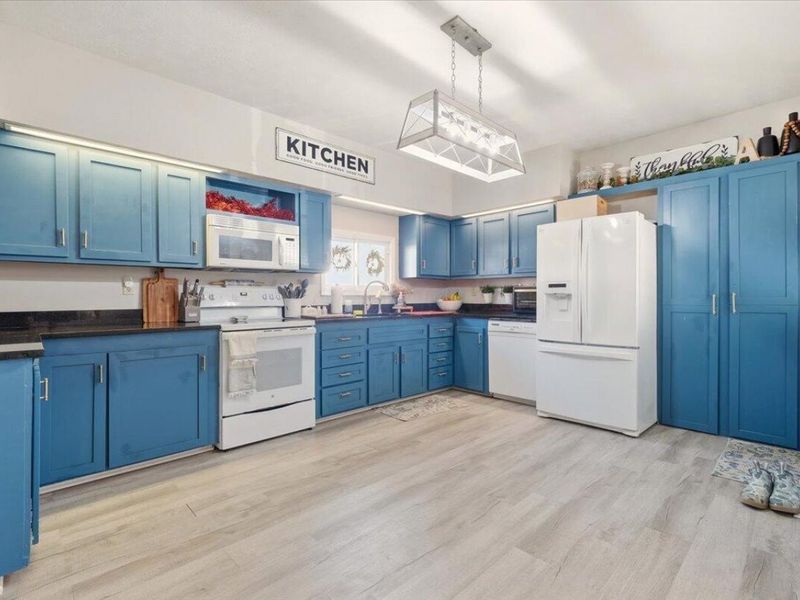 107 E Lamartine Street, Mount Vernon, OH 43050 Photo 12