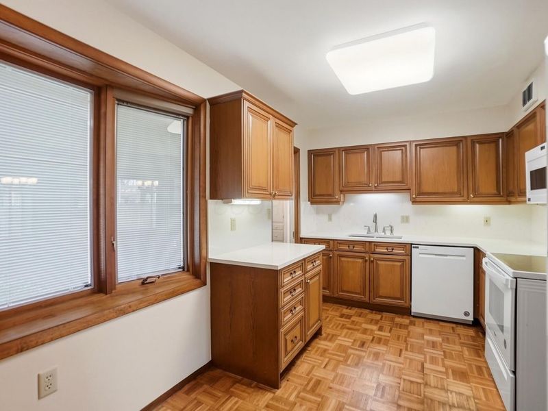 3134 Herrick Road, Upper Arlington, OH 43221 Photo 10