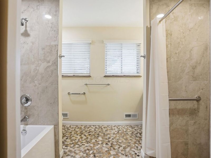 3134 Herrick Road, Upper Arlington, OH 43221 Photo 6