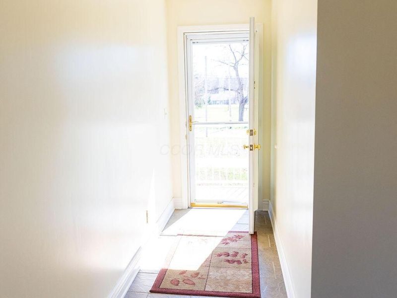 599 Front Street, Lancaster, OH 43130 Photo 6