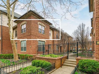 36 W Russell Street, Columbus, OH 43215