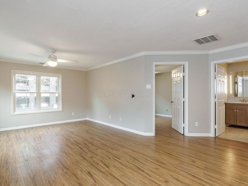 36 W Russell Street, Columbus, OH 43215 Photo 16