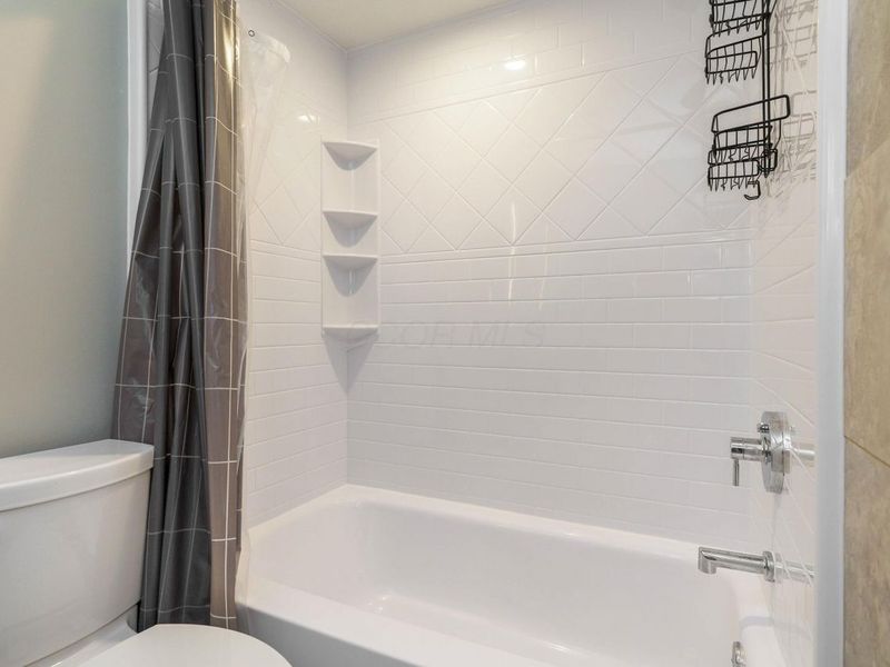 36 W Russell Street, Columbus, OH 43215 Photo 18