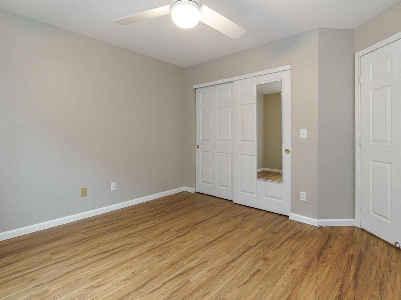 36 W Russell Street, Columbus, OH 43215 Photo 21