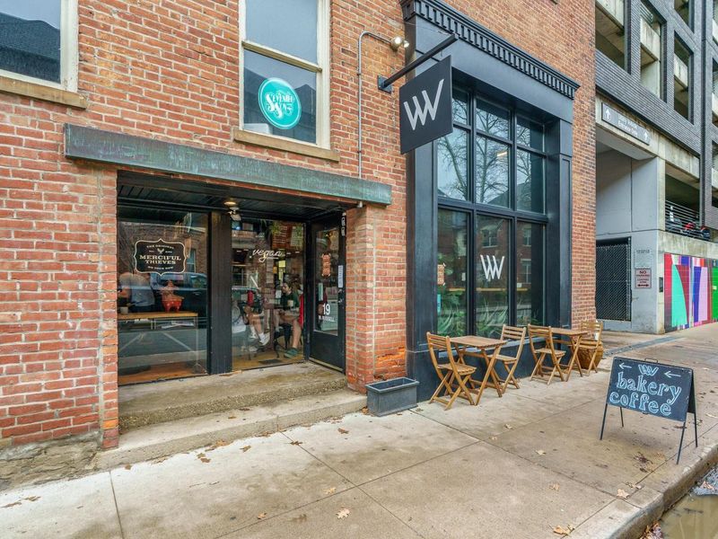 36 W Russell Street, Columbus, OH 43215 Photo 35