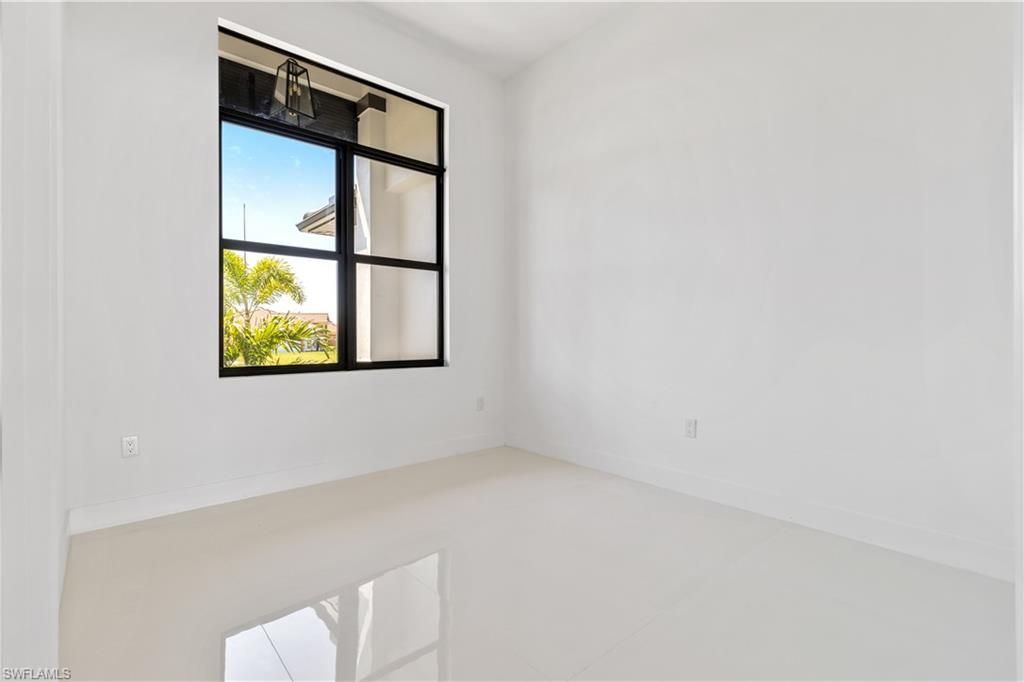 3321 SW 3rd Ln, Cape Coral, FL 33991 Photo