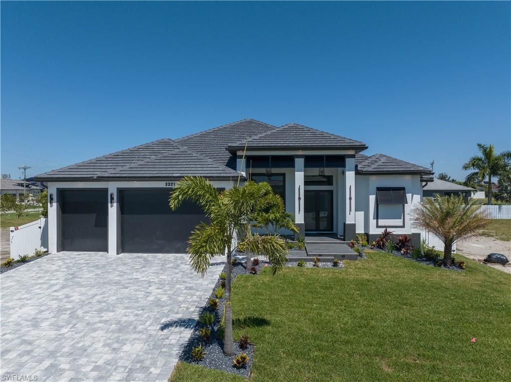 3321 SW 3rd Ln, Cape Coral, FL 33991 Photo