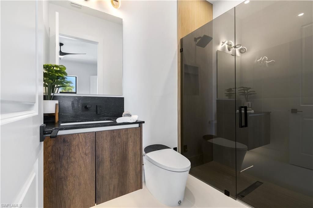 3321 SW 3rd Ln, Cape Coral, FL 33991 Photo