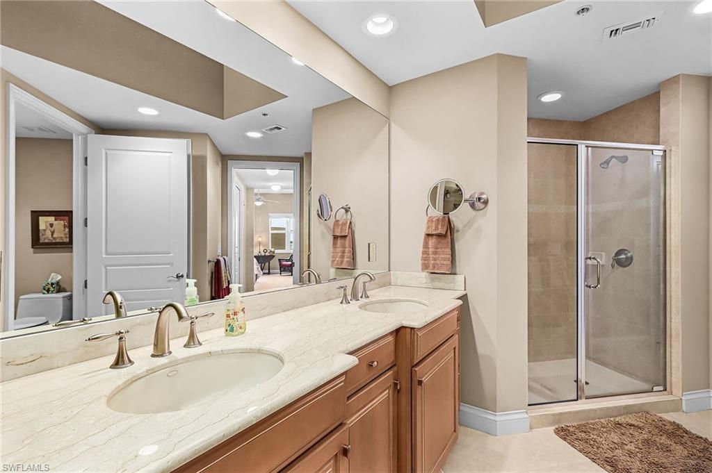 4137 Bay Beach Ln, Unit 522, Fort Myers Beach, FL 33931 Photo