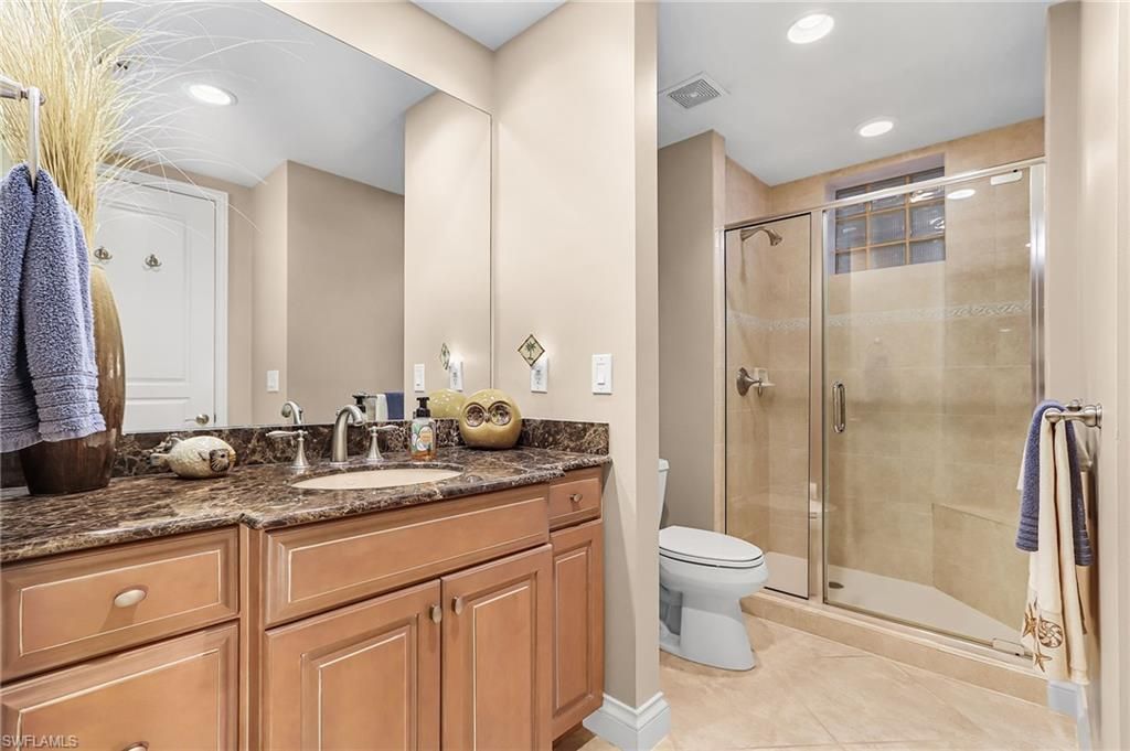 4137 Bay Beach Ln, Unit 522, Fort Myers Beach, FL 33931 Photo