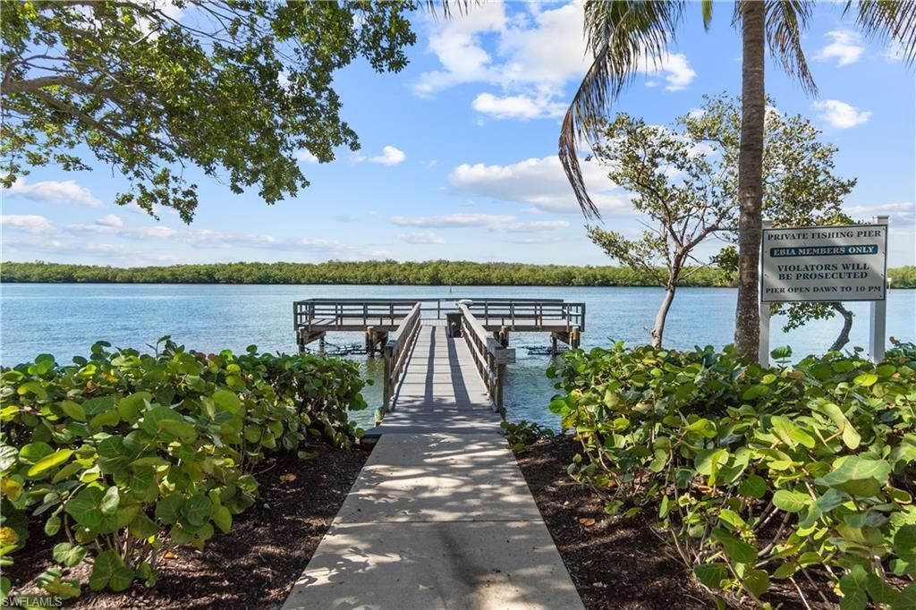 4137 Bay Beach Ln, Unit 522, Fort Myers Beach, FL 33931 Photo