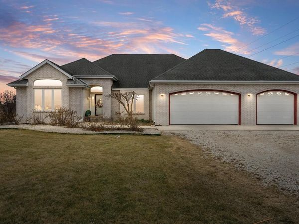 439 92nd STREET, Franksville, WI 53126