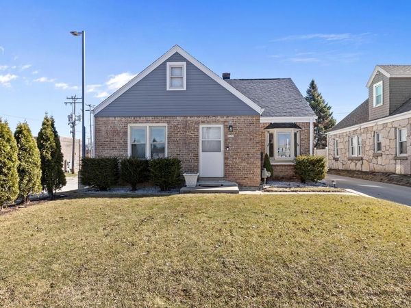 3130 S 60th STREET, Milwaukee, WI 53219