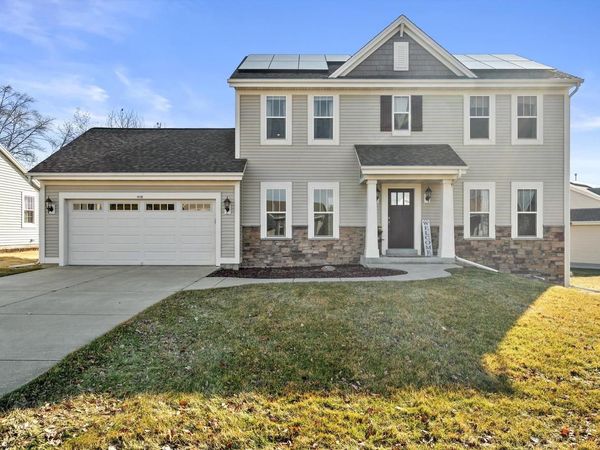 619 Arlington WAY, Watertown, WI 53094