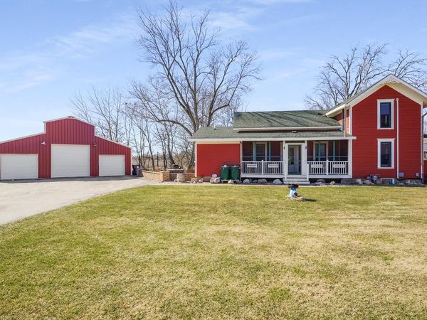 8203 12th PLACE, Kenosha, WI 53144